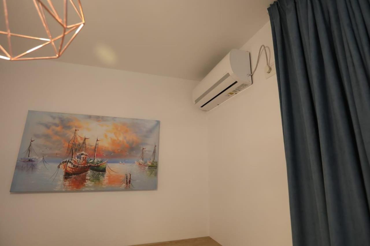 Apart-Hotel Alvi Саранде Екстериор снимка